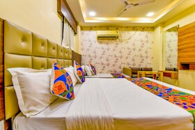 Raj Palace I by FabHotel