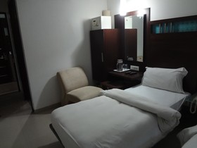 Sapphire Regency