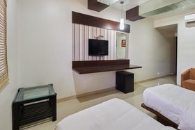 Sapphire Regency