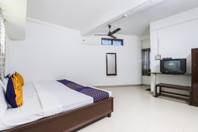 Shivam Guest House by OYO Rooms