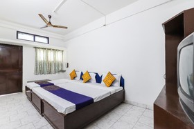 Shivam Guest House by OYO Rooms
