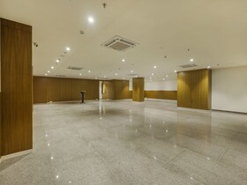 Sunday Hotel