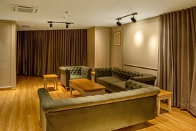 Sunday Hotel
