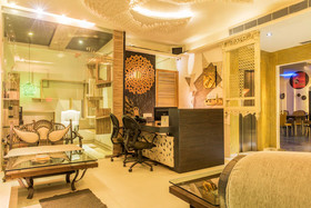 The Sky Imperial Hotel Yahvi