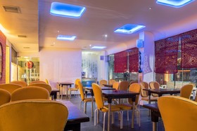 The Sky Imperial Hotel Yahvi