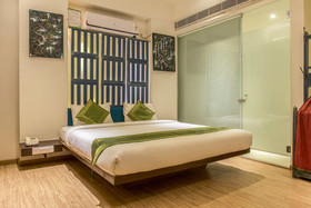 The Sky Imperial Hotel Yahvi