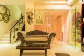 Yahvi Hotel by Treebo