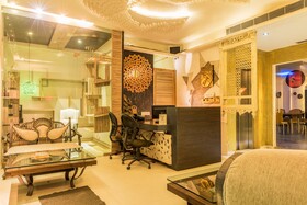 Yahvi Hotel by Treebo
