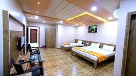 Hotel Platinum