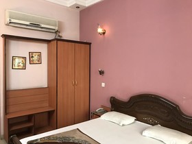 Hotel D.R. International