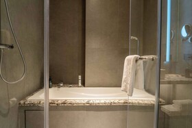 Ramada Encore By Wyndham Bhiwadi Phool Bagh Chowk