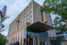 Ramada Encore By Wyndham Bhiwadi Phool Bagh Chowk