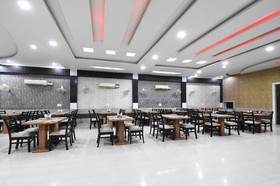 Hotel Wok'n Grill by OYO Rooms