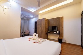 Pink Mango A Boutique Hotel