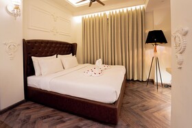 Pink Mango A Boutique Hotel
