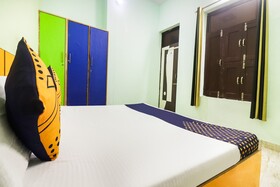 Yash Hotel by OYO Rooms