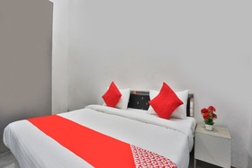 Hotel Tavern by OYO Rooms