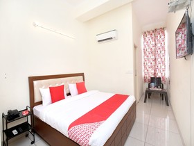 Hotel Sun View by OYO Rooms