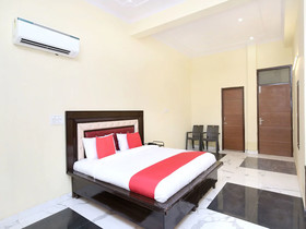 Hotel Sun View by OYO Rooms
