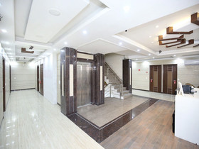 Park Royal by OYO Rooms