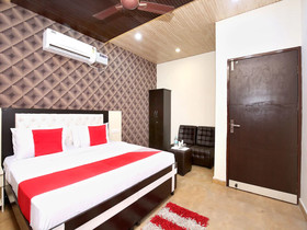 The Sitara Hotel By OYO Rooms