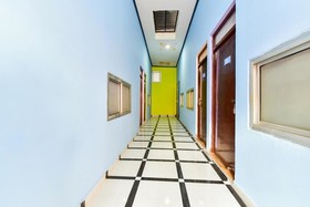 Holiday Guest House by OYO Rooms