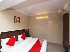 Hotel Dhruv By OYO Rooms
