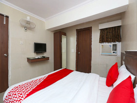 Hotel Dhruv By OYO Rooms