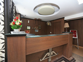 Hotel Dhruv By OYO Rooms