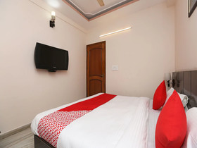 Hotel Samrat By OYO Rooms