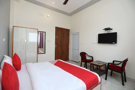 Shree Ram Palace By OYO Rooms