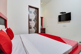 Dhingra Guest House by OYO Rooms