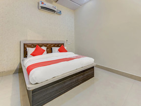 Hotel Cg Inn By OYO Rooms