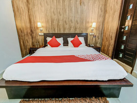 Hotel Deep by OYO Rooms