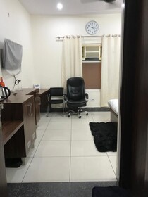 Hotel White House Residency By GRB