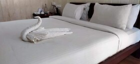 Hotel White House Residency By GRB