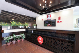 Apex Hotel