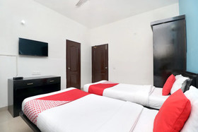 Apex Hotel
