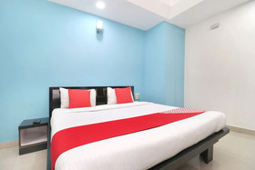 Apex Hotel