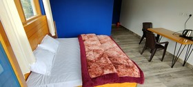 Flyscape Hostel