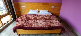 Flyscape Hostel