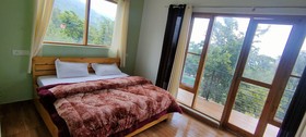 Flyscape Hostel