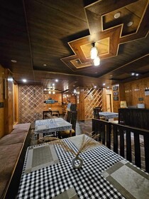 The Black Morel Hotel & Restaurant