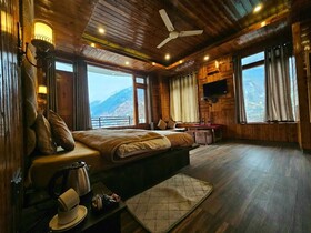 The Black Morel Hotel & Restaurant