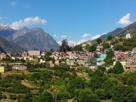 Hotel Bharmour View