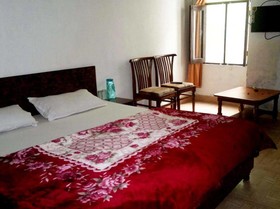 Hotel Bharmour View