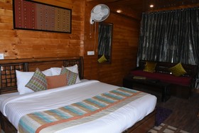Aamod Aanantham Country Resort