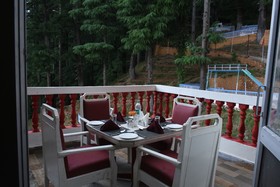 Aamod Aanantham Country Resort