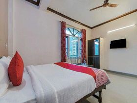 Hotel Rudransh by OYO Rooms