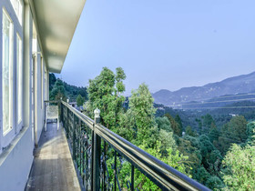 Hotel Cozy Nook by OYO Rooms